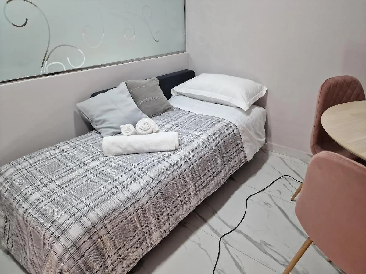 Megaride House Apartment Naples Italy
